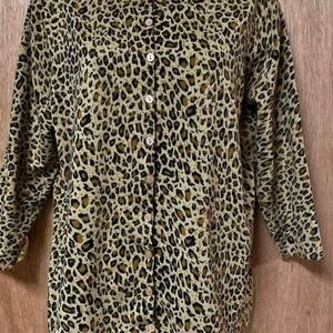 White Stag Leopard Print Sweater - Black and Tan